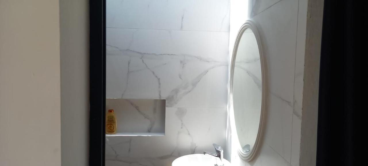 Lino House Apartment Sarande Exterior photo